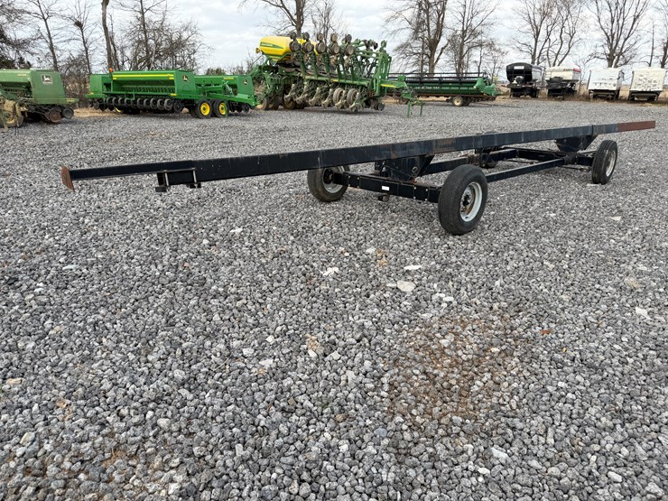 #40979-•-frontier-31'-header-trailer-image-3