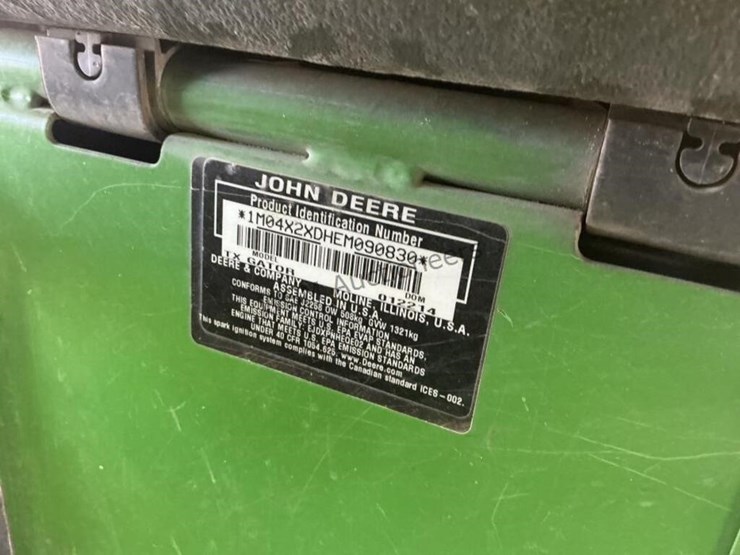 2014-john-deere-gator-image-15