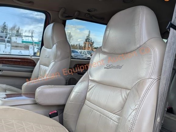 2000-ford-excursion-limited-image-23