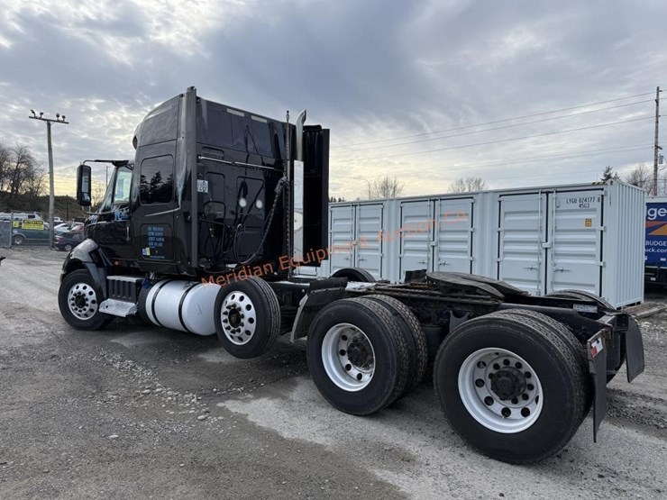 2017-international-prostar-image-5