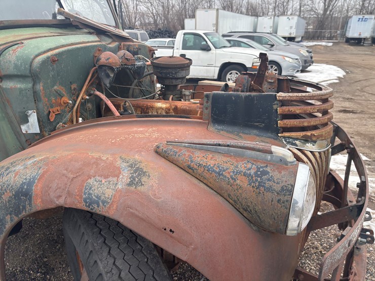 #2255-•-1941-chevrolet-flatbed-dump-truck-image-12