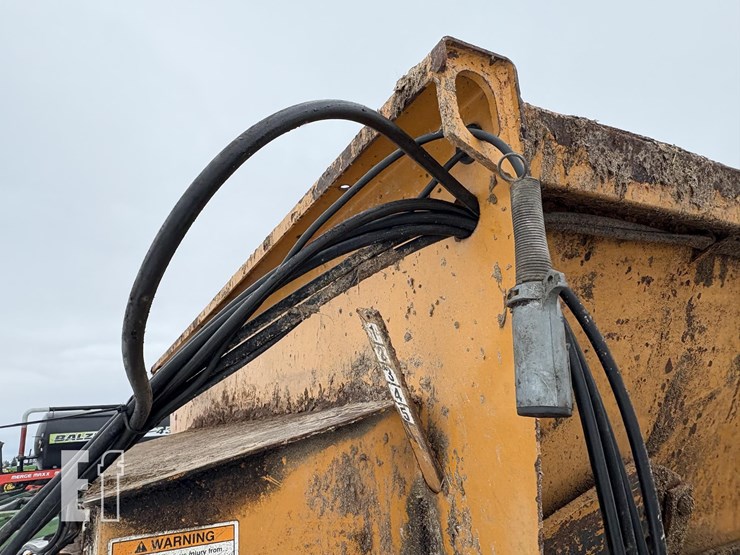 kuhn-knight-8124-image-14