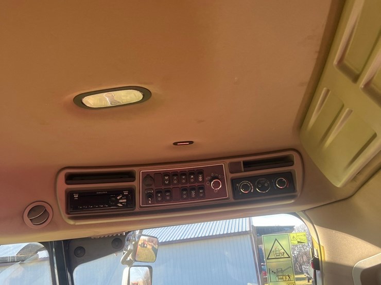 2023-case-ih-8250-image-64