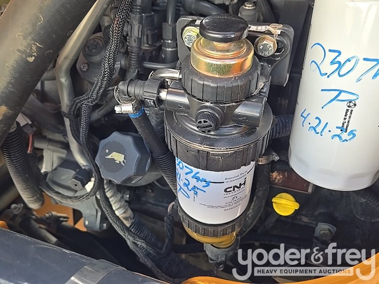 2022-case-590sn-image-54