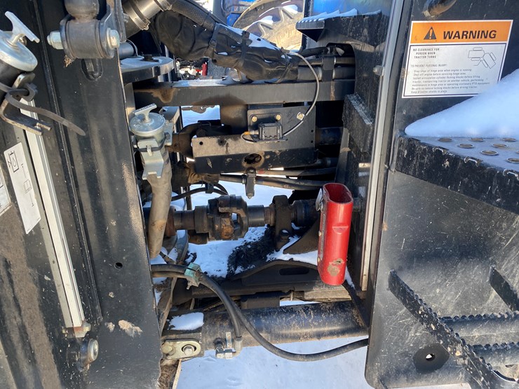 2012-new-holland-670-image-20