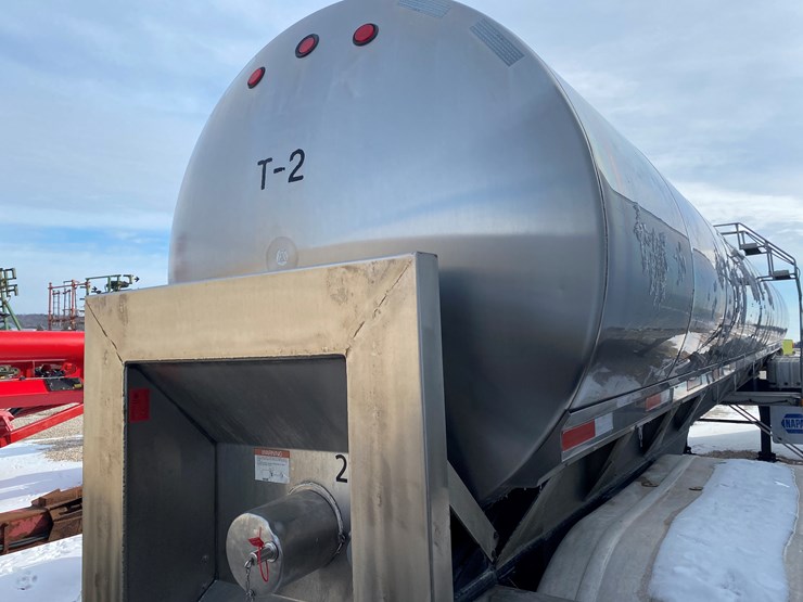 1989-walker-tanker-image-18