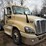 #40955-•-2016-freightliner-cascadia-t/a-daycab-truck-tractor-3akjged54gshn2294-image-2