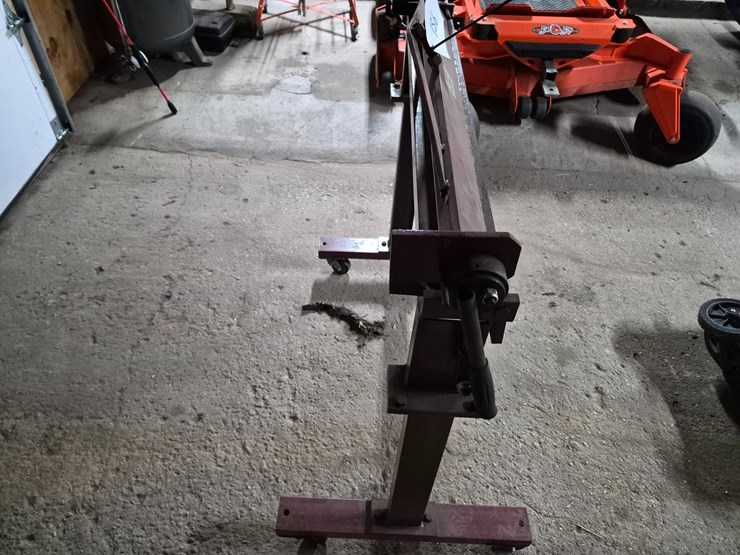 central-machinery-36-inch-metal-brake-image-3