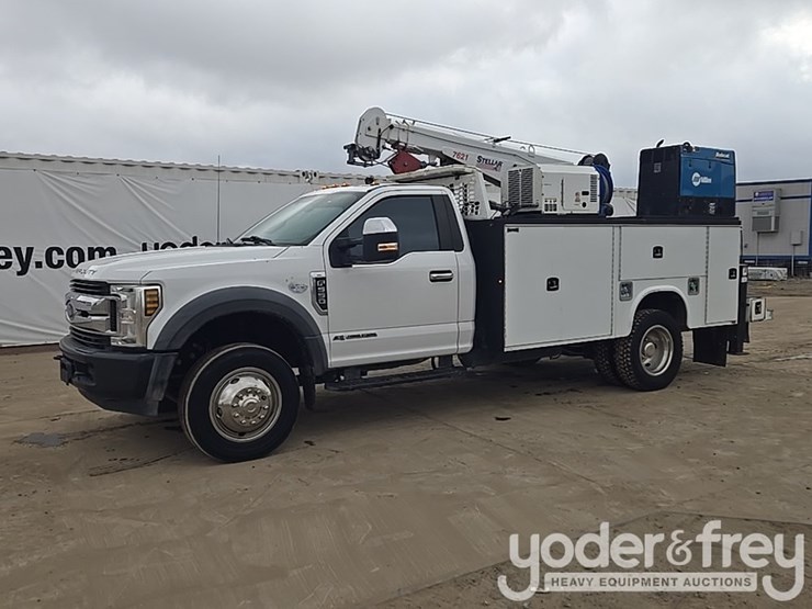 2019-ford-f550-image-1