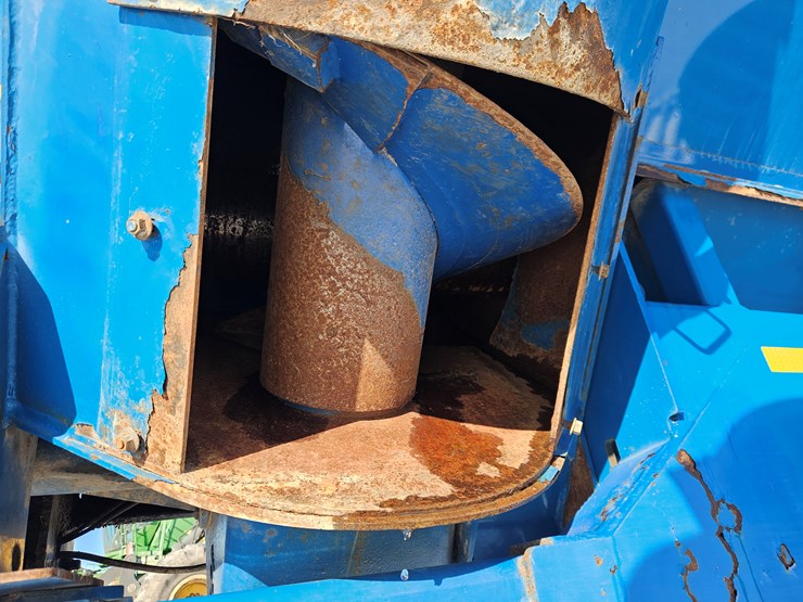 2006-kinze-1050-image-4