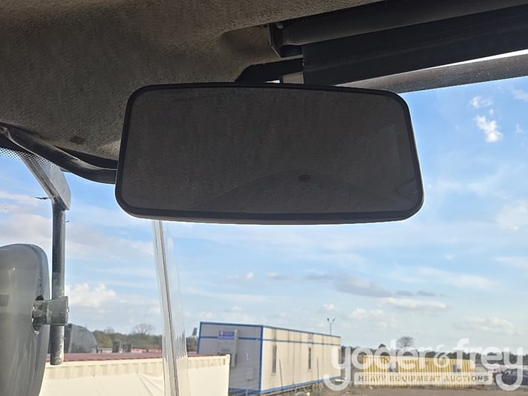 2014-volvo-l150h-image-96