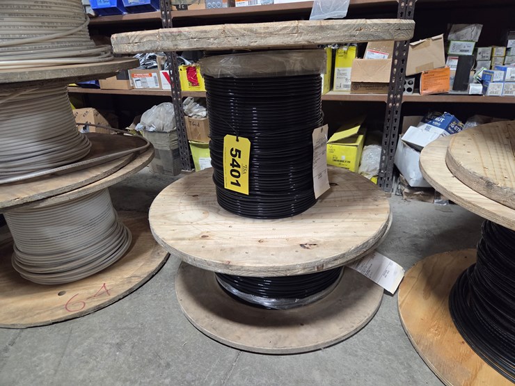 #5401-•-(2)-spools-of-4-awg-copper-wire-image-1