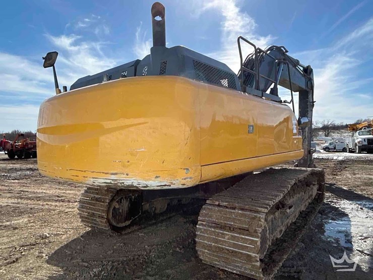 2015-john-deere-350g-hydraulic-excavator-image-4