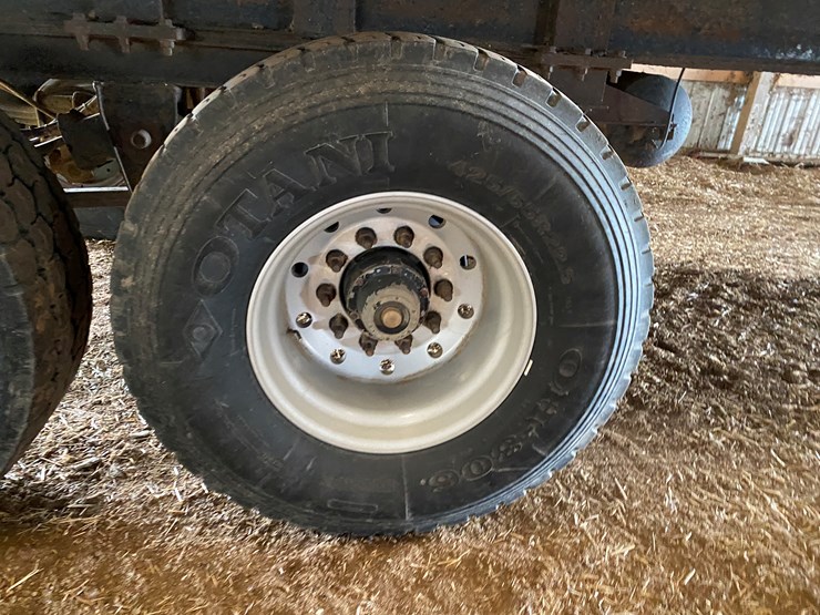 2012-h-&-s-top-dog-image-7