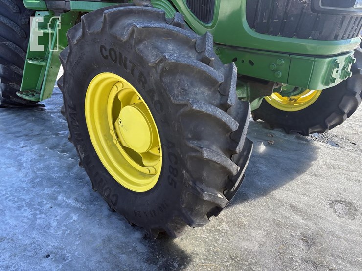 2011-john-deere-7130-image-9