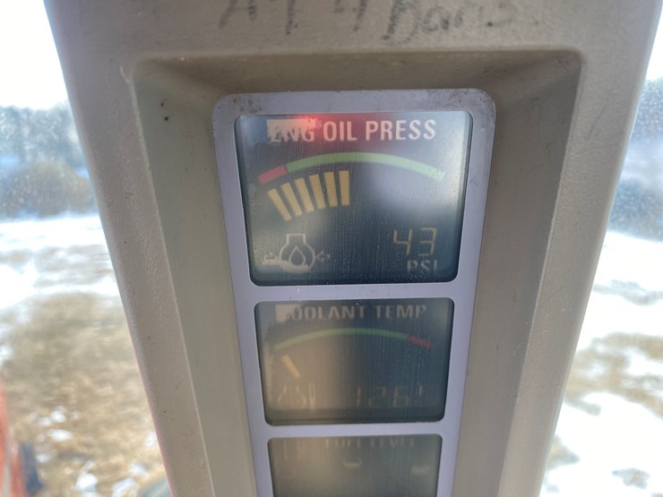 #120-•-2001-case-mx200-magnum-tractor-(colfax,-wi)-image-45