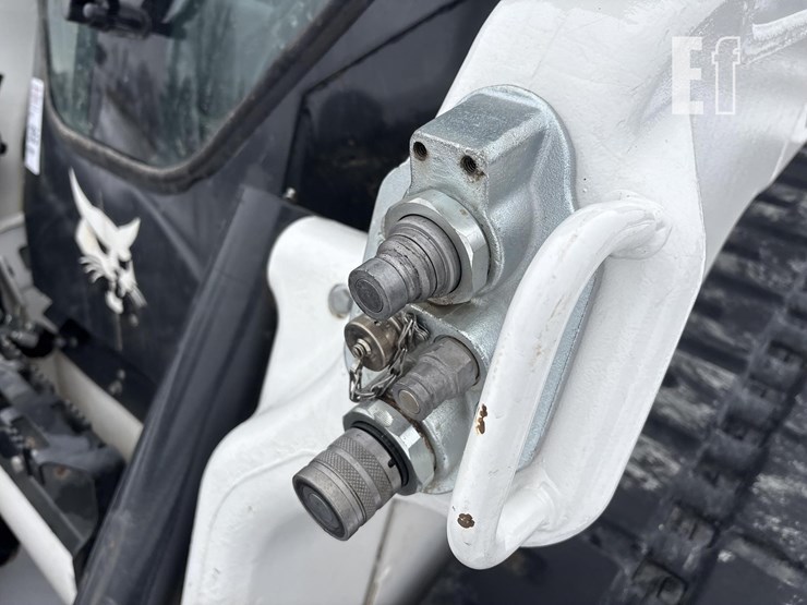 2023-bobcat-t62-image-7