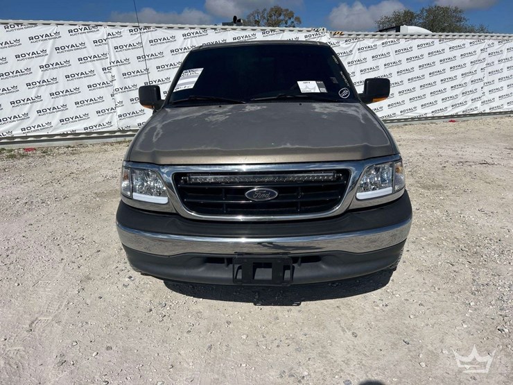 2001-ford-f150-image-21