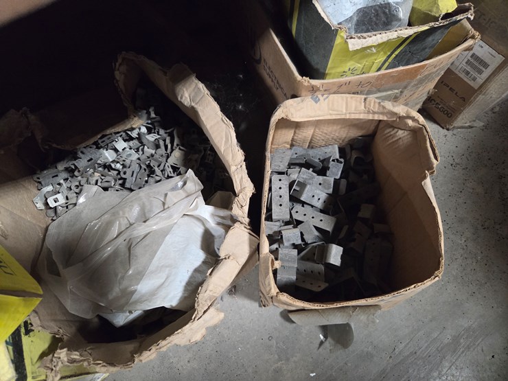 #5407-•-misc.-electrical-hardware-and-more-image-9