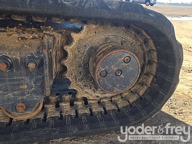 2022-kubota-u25-image-36