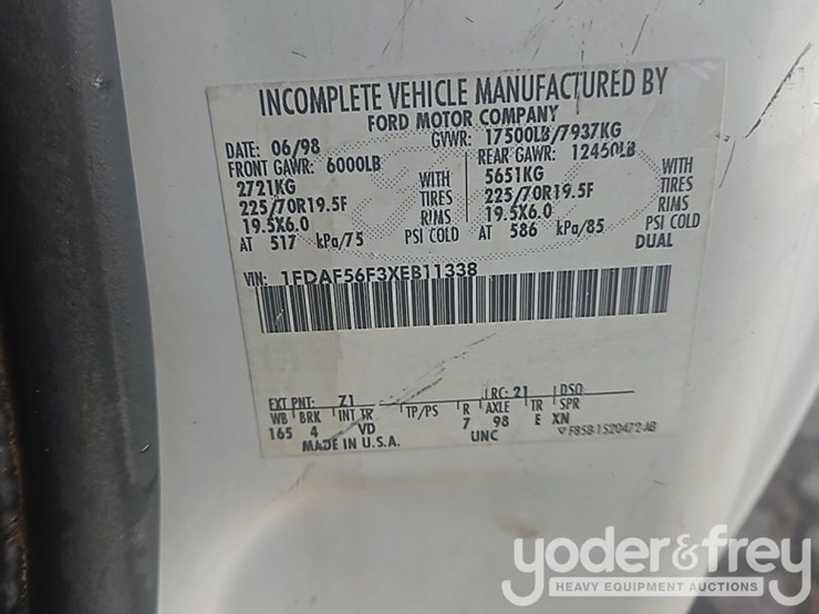 1999-ford-f550-image-32