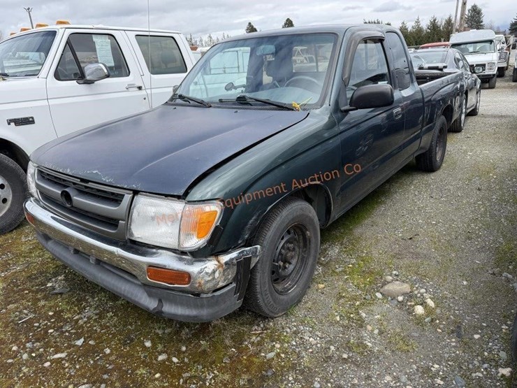 1997-toyota-tacoma-image-1