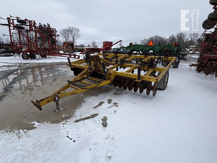 landoll-1200-soilmaster-image-2