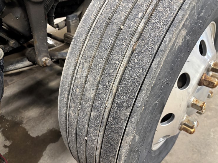 1987-peterbilt-379-image-80