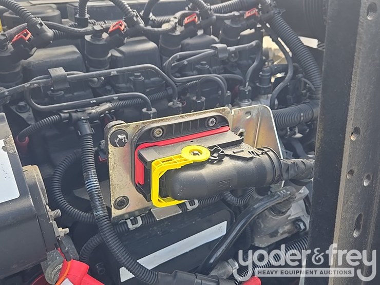 2018-doosan-c185wdz-image-31