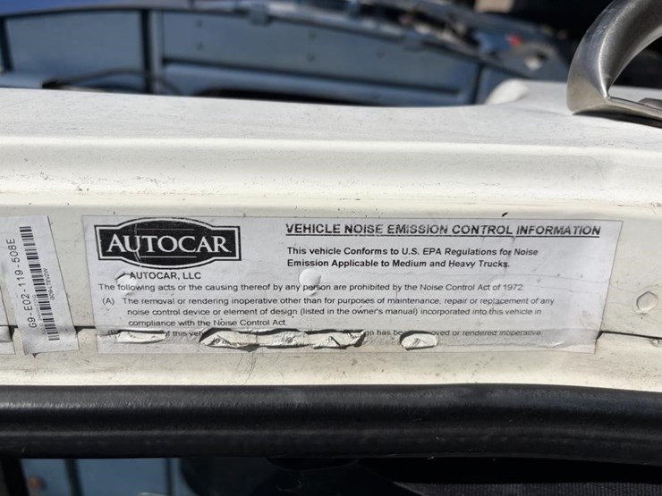 2010-autocar-xpeditor-image-12