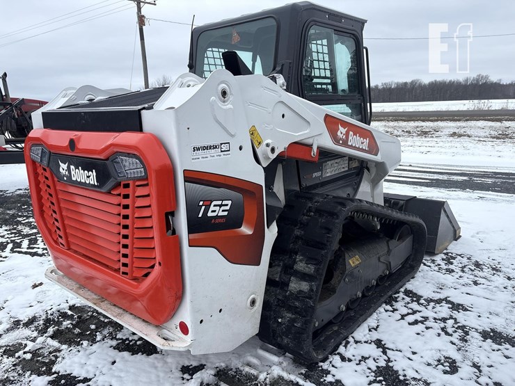 2023-bobcat-t62-image-11