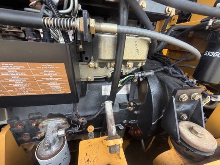 caterpillar-914g-image-52