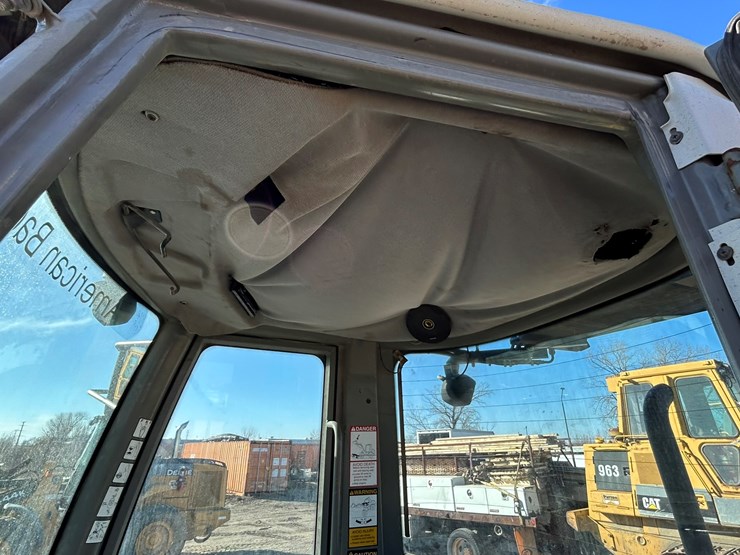 takeuchi-tw80-image-60