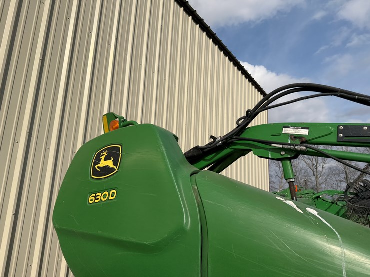 john-deere-630d-image-44