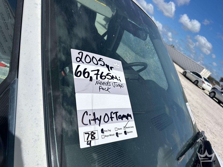 2005-dodge-caravan-image-22