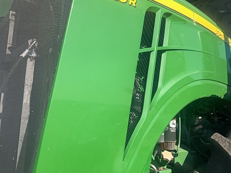 2016-john-deere-9520r-image-111