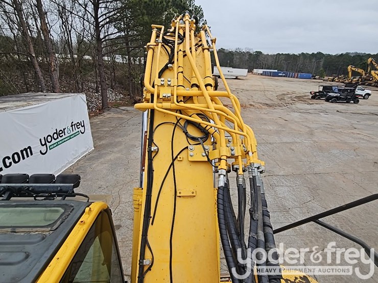 2019-komatsu-pc228us-lc-image-31