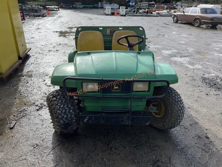 john-deere-gator-image-15