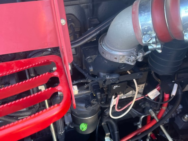 2023-case-ih-8250-image-37