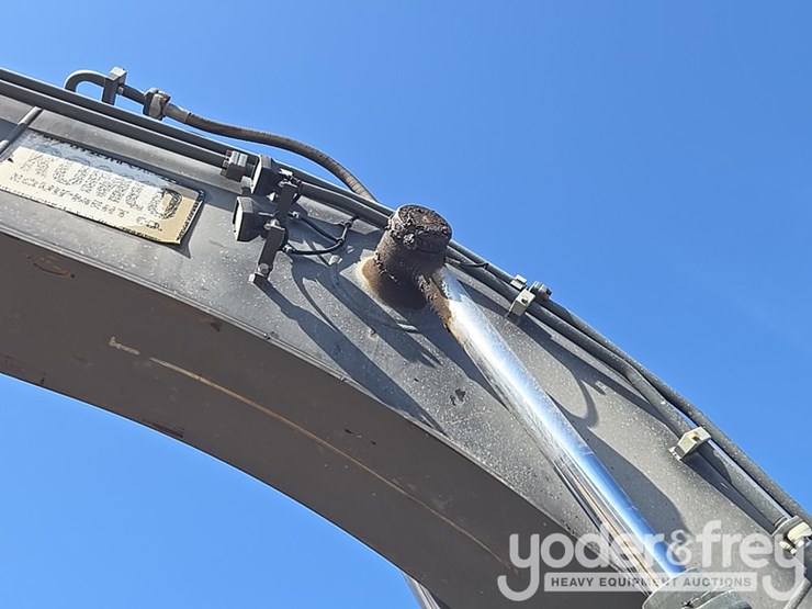 2017-volvo-ec350el-image-43