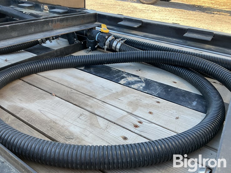 2023-behnke-enterprises-fb8x48ss-80h-tri/a-step-deck-sprayer-tender-trailer-image-18