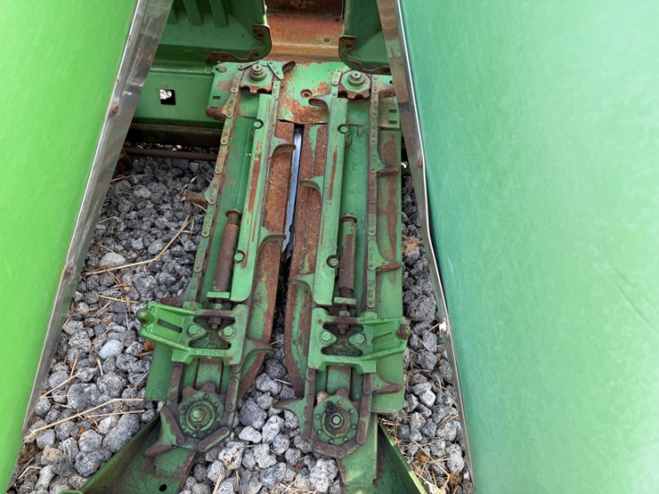 john-deere-893-image-25