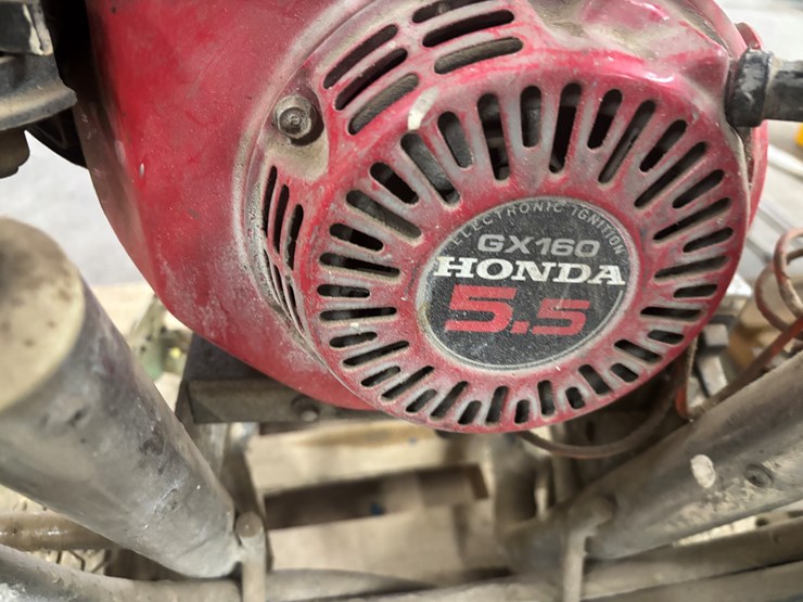 #2308-•-graco-gmx-roof-coating-sprayer-image-10