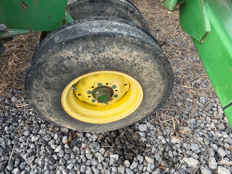 john-deere-455-image-15