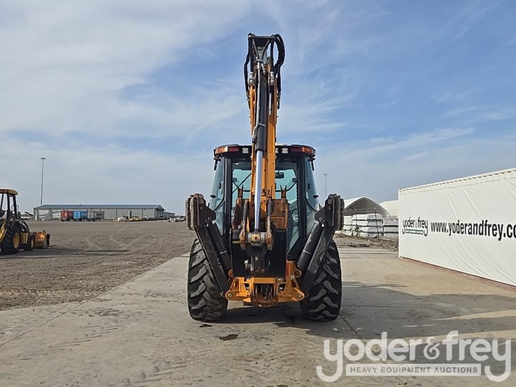 2022-case-590sn-image-4