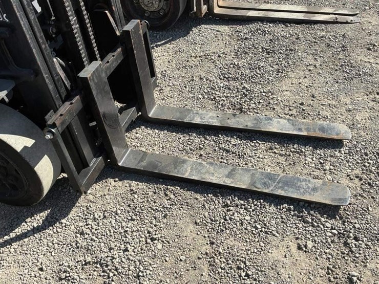 2007-toyota-8fgcu20-image-4