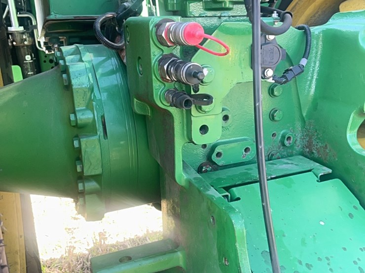 2016-john-deere-9520r-image-27