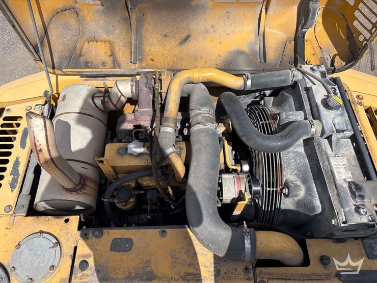 2006-deere-120c-image-8