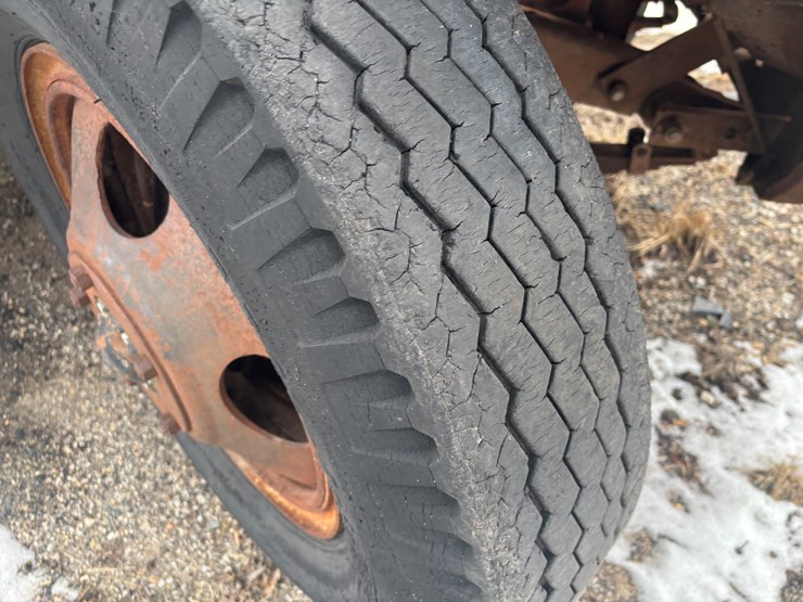 #2255-•-1941-chevrolet-flatbed-dump-truck-image-62