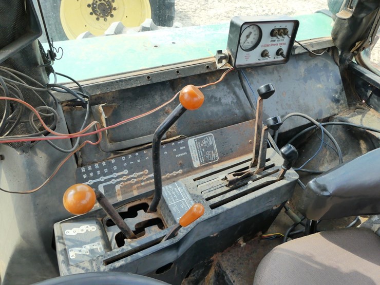 john-deere-4440-image-14